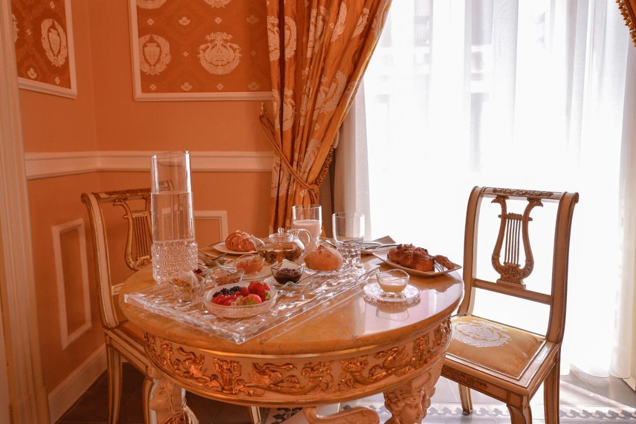 Palazzo Marletta Luxury House Hotel カターニア エクステリア 写真